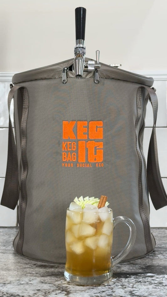 Spiced Apple Fizz: Cozy Autumn Vibes in a Glass